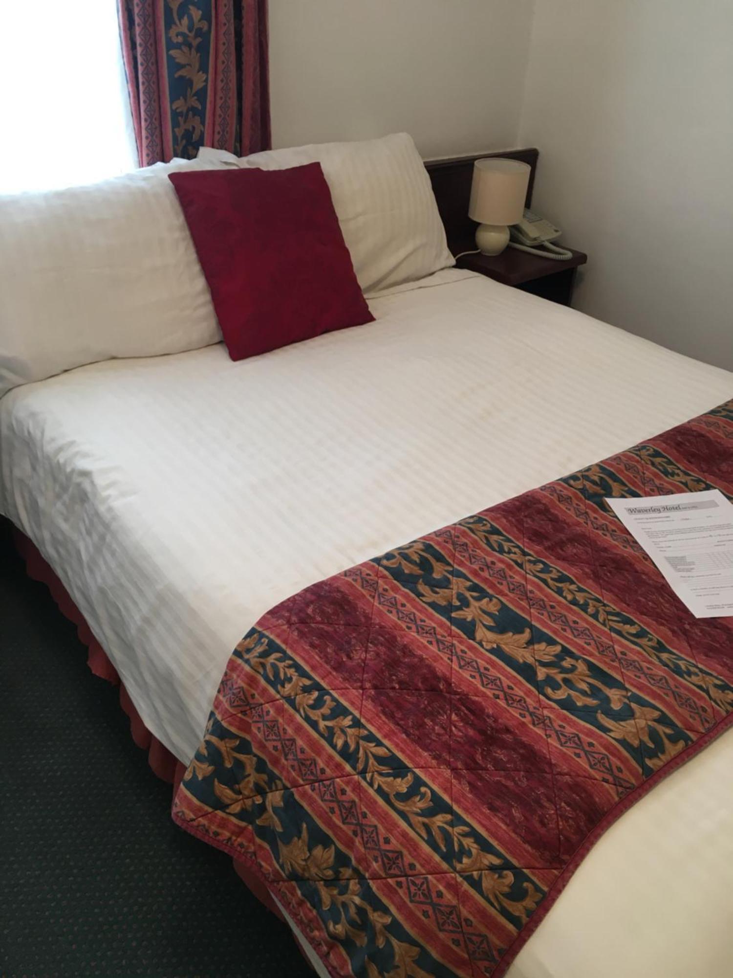 Waverley Hotel Уоркингтън Стая снимка