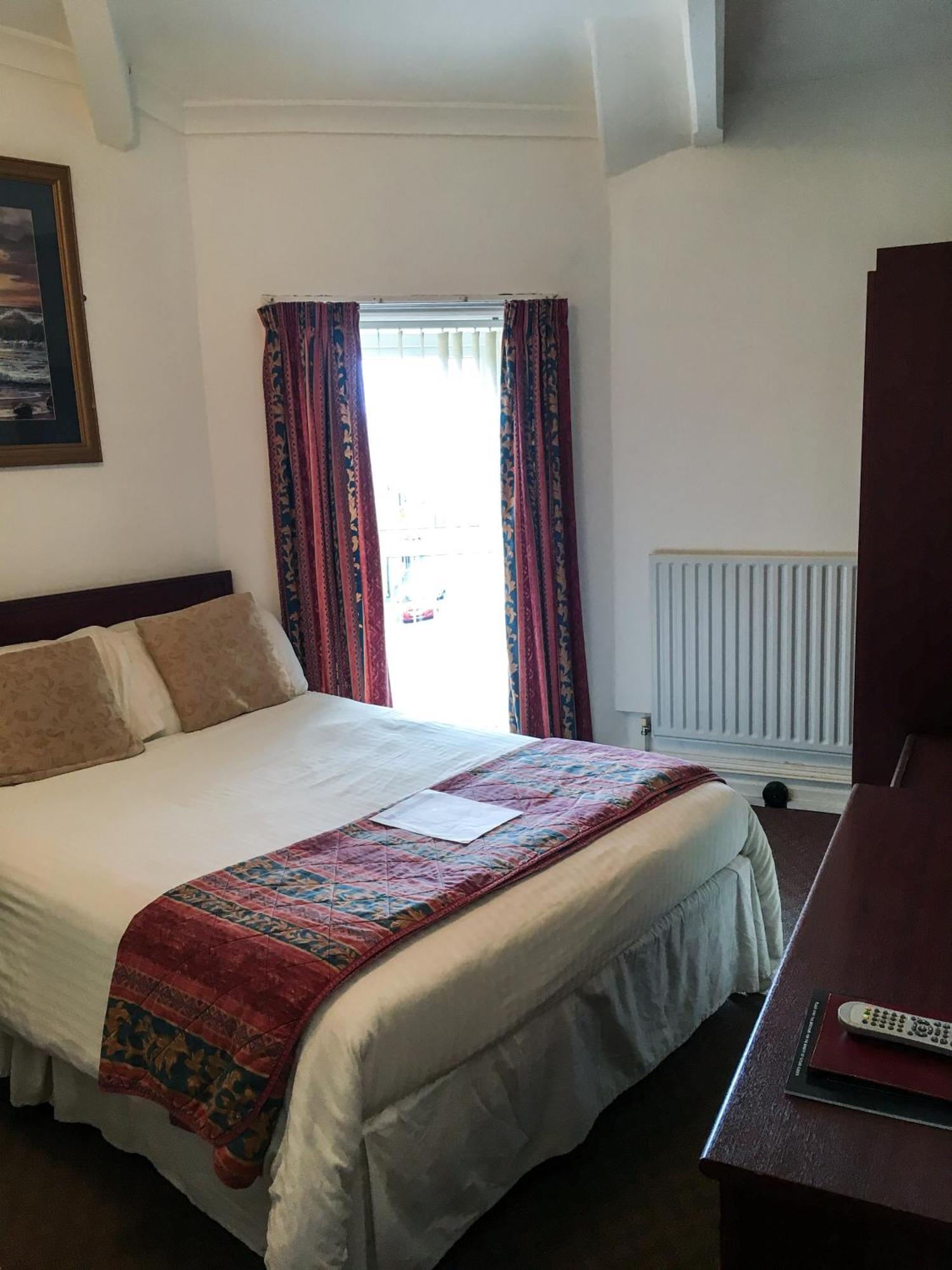 Waverley Hotel Уоркингтън Стая снимка